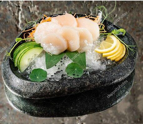 Scallop Sashimi (4 Pcs)