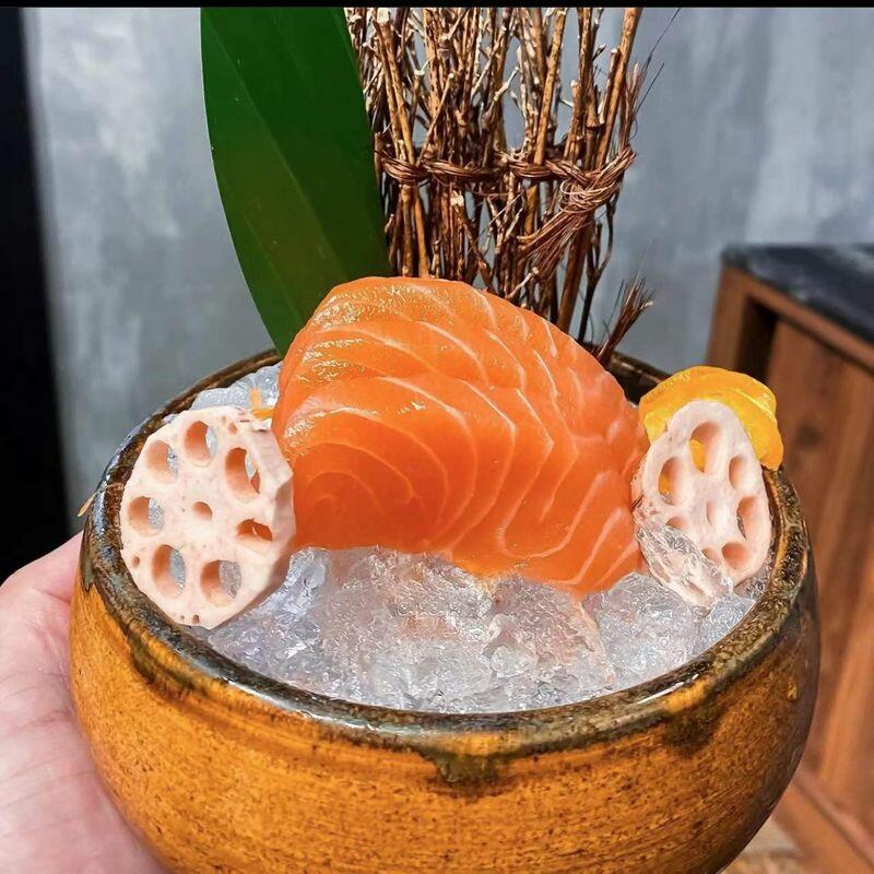 Salmon Sashimi (4 Pcs)